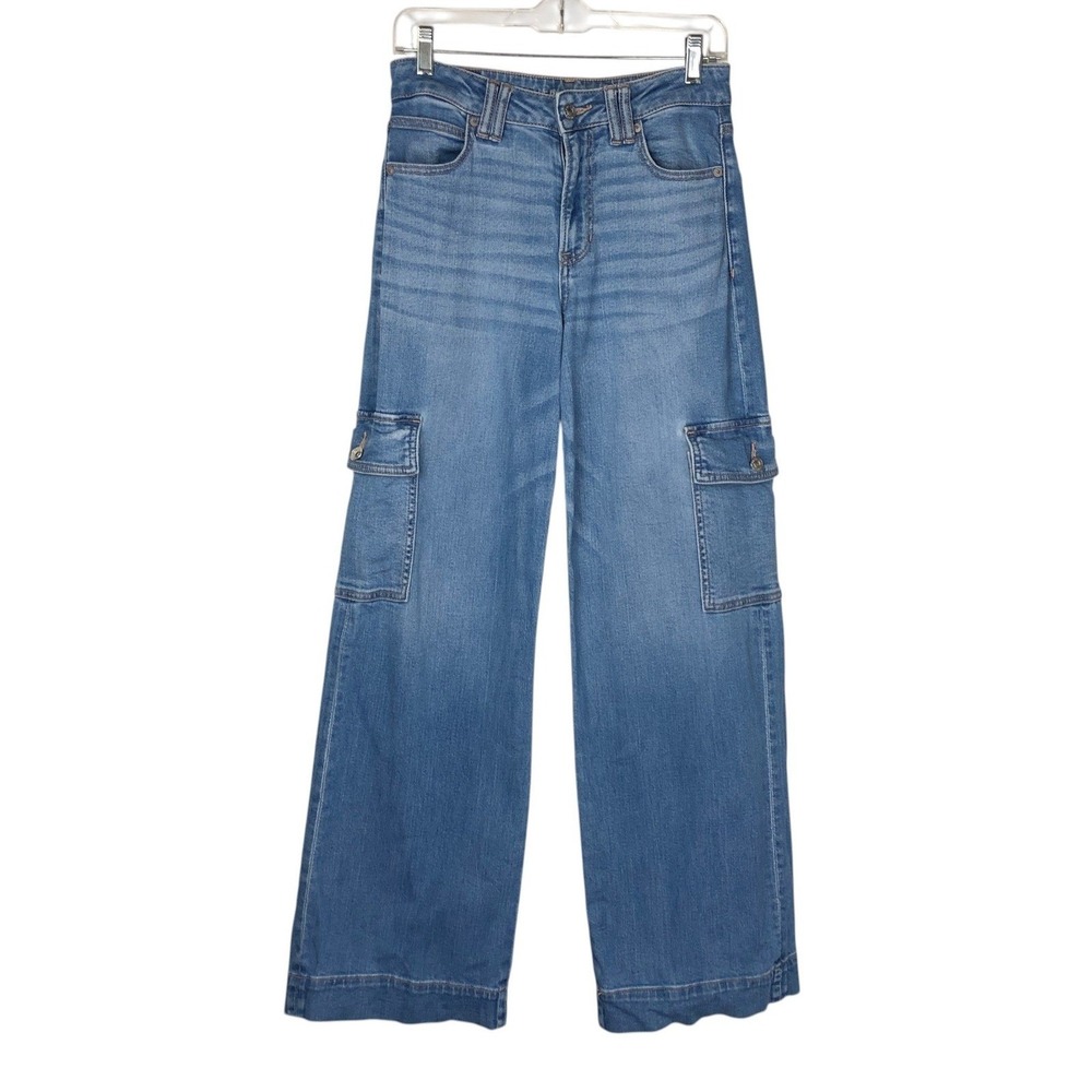 American‎ Eagle Super High Rise Baggy Wide Leg Jeans Cargo Size 0 Light Wash